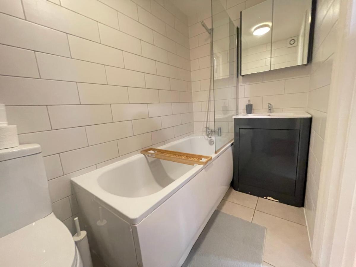 Cozy 1 Bed Apartment In Hackney London Kültér fotó